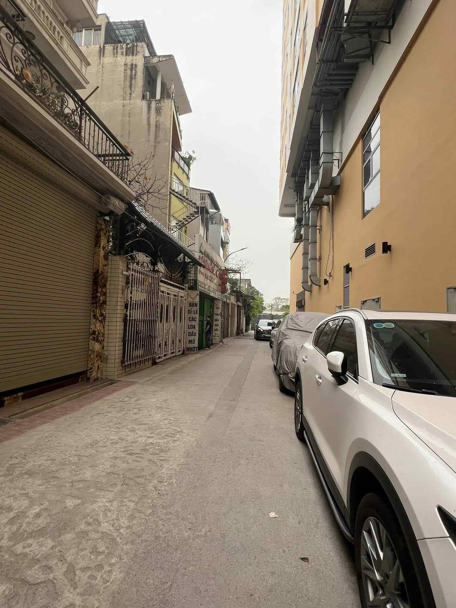 TÒA CĂN HỘ CAO CẤP LẠC LONG QUÂN - LÔ GÓC 3 MẶT NGÕ THÔNG